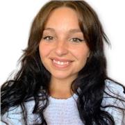 Étudiante en droit à Caen pour enseigner le français et aide scolaire en général.